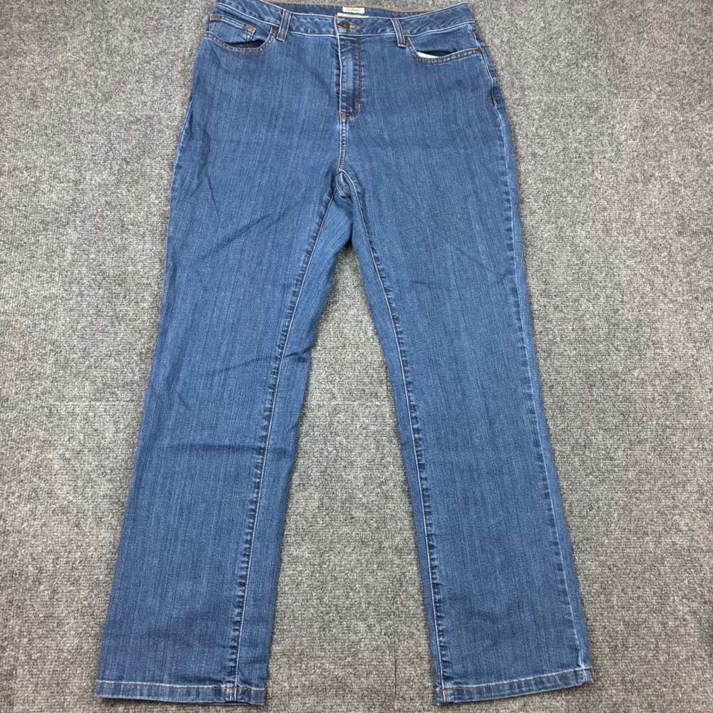 Y2K LL Bean Classic Fit Straight Leg Blue Jeans Womens Size 14 Medium Wash Denim